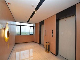 IU Hotel Zhengzhou Lvcheng Square Subway Station Branch