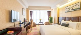 Lvcheng Zhongzhou International Hotel
