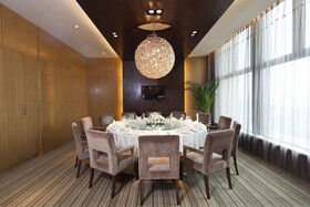 Q box Hotel Zhengzhou