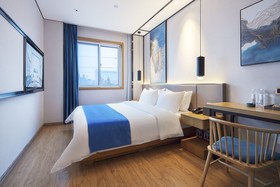 Qianna Baihe Boutique Hotel