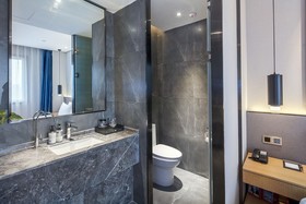 Qianna Baihe Boutique Hotel