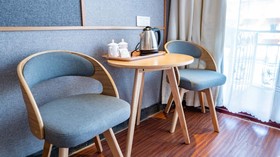 Lakeview Houseboat Hotel & Resort