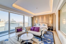 Best Western Plus Golden Dream Bay Resort Hotel
