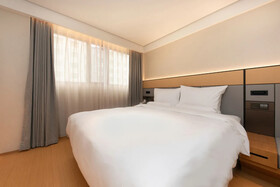 Ji Hotel Shanghai Xietu East Road