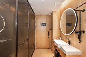 Ji Hotel Shanghai Xietu East Road