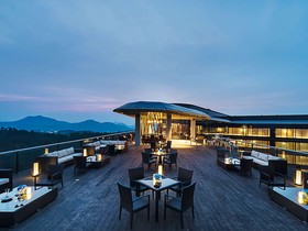 Banyan Tree Anji
