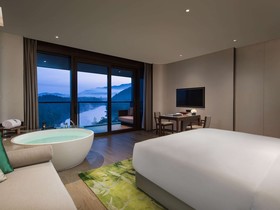 Banyan Tree Anji