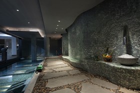 Banyan Tree Anji
