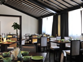 Kaiyuan Hotel the Ancient City of Yanguan