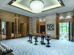 Pullman Haining