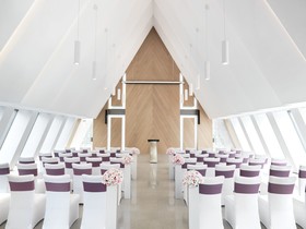 Pullman Haining