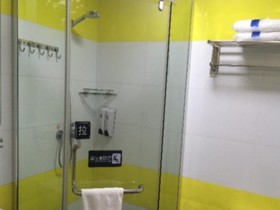 7 Days Inn Hefei Lujiang Huancheng Bei Lu Branch