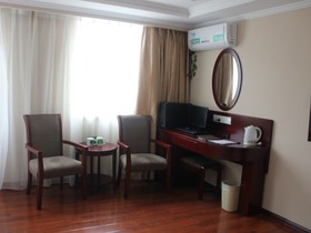 GreenTree Inn Hefei East Wangjiang Road CTCE Express Hotel