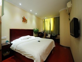 GreenTree Inn Hefei Yaohai District Railway Station Qinggong Mall Express Hotel