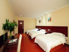 GreenTree Inn Hefei Yaohai District Railway Station Qinggong Mall Express Hotel