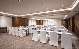 Somerset Swan Lake Hefei