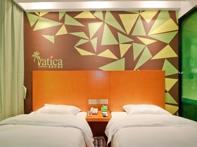 Vatica Hefei Yaohai District Wanggang Road Metro Station Hotel