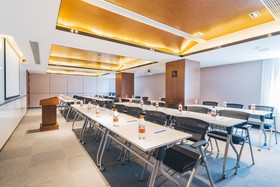 Atour Hotel Huaibei City Government