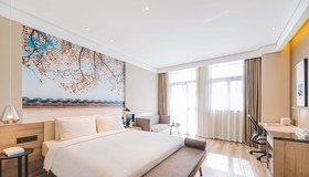 Atour Hotel Huaibei City Government