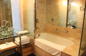 Huangshan Four Seasons Junsheng Hotel