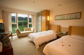 Huangshan Four Seasons Junsheng Hotel