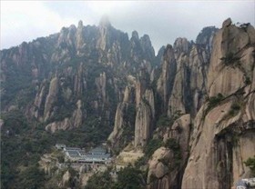 Iu Hotelsa Jiujiang Lushan Railway Station