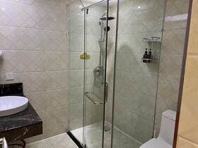 Wesley Rosegarden Lushan