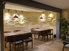 Wesley Rosegarden Lushan