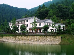 Laotian Farmhouse Holiday Cottage Yododo Inn