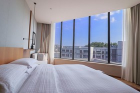 voco Thousand Island Lake