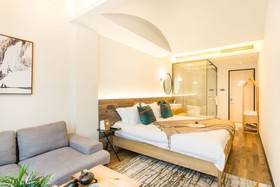 Buerju Light Luxury Hostel