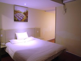 Hanting Express Suzhou Amusement Park