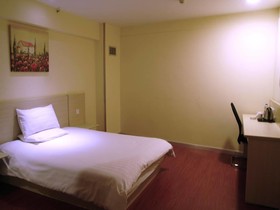 Hanting Express Suzhou Amusement Park