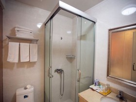 Haoge Inn Xueshi Street