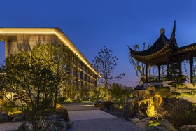 Indigo Suzhou Yangcheng Lake, An Ihg Hotel