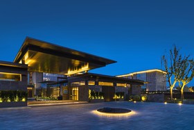 Indigo Suzhou Yangcheng Lake, An Ihg Hotel