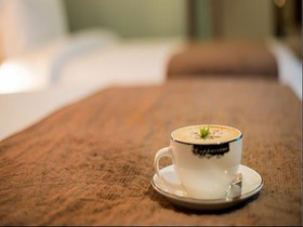 James Joyce Coffetel Suzhou Mudu Station