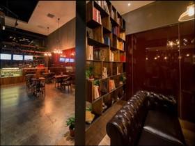 James Joyce Coffetel Suzhou Mudu Station