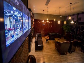 James Joyce Coffetel Suzhou Mudu Station