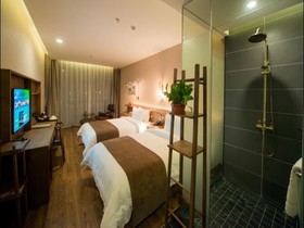 James Joyce Coffetel Suzhou Mudu Station