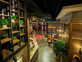 James Joyce Coffetel Suzhou Mudu Station