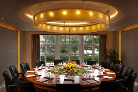 Jinling Guanyuan International