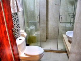 Kaimei Business Hotel