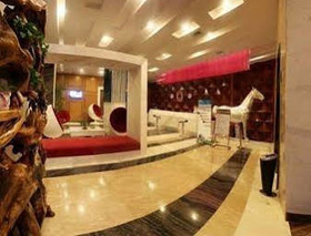 Meitu Zhixuan Hotel -  Suzhou Guanqian Street Sanyuanfang Metro Station