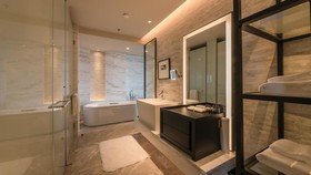 Renaissance Suzhou Taihu Lake Hotel