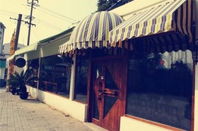 Shiquan Street No. 5 Theme Hotel