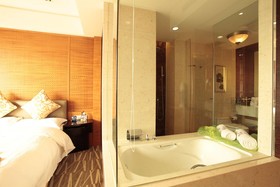 Suzhou Dongshan Daihu Villa