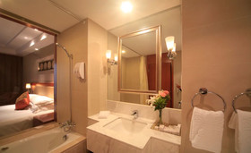 Suzhou Joy Holiday Hotel