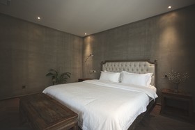 Suzhou Unique Space Design Art Hotel