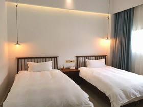 Suzhou Unique Space Design Art Hotel